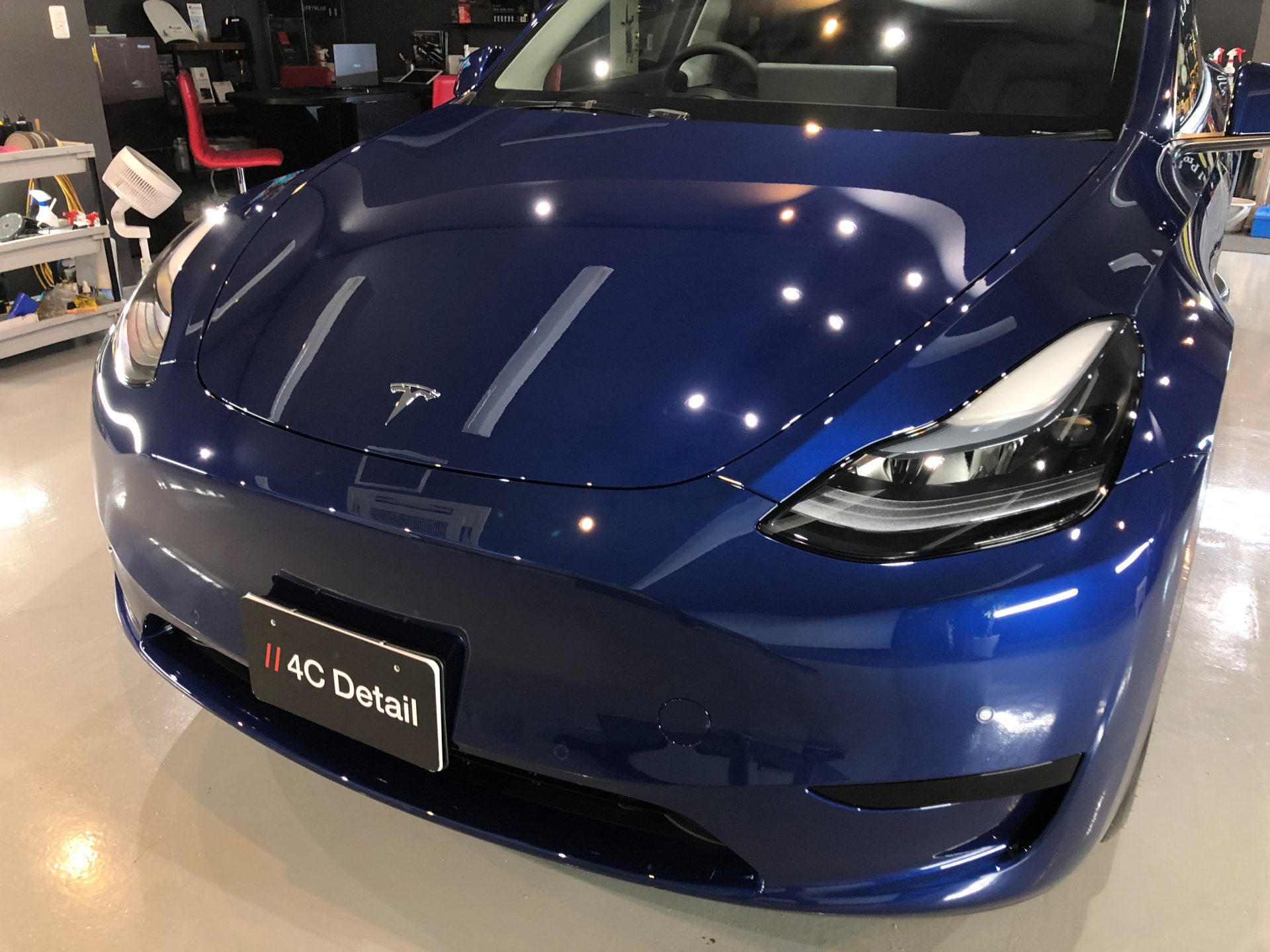 テスラモデルY　ナノクリスタルワンガラスコーティング 艶